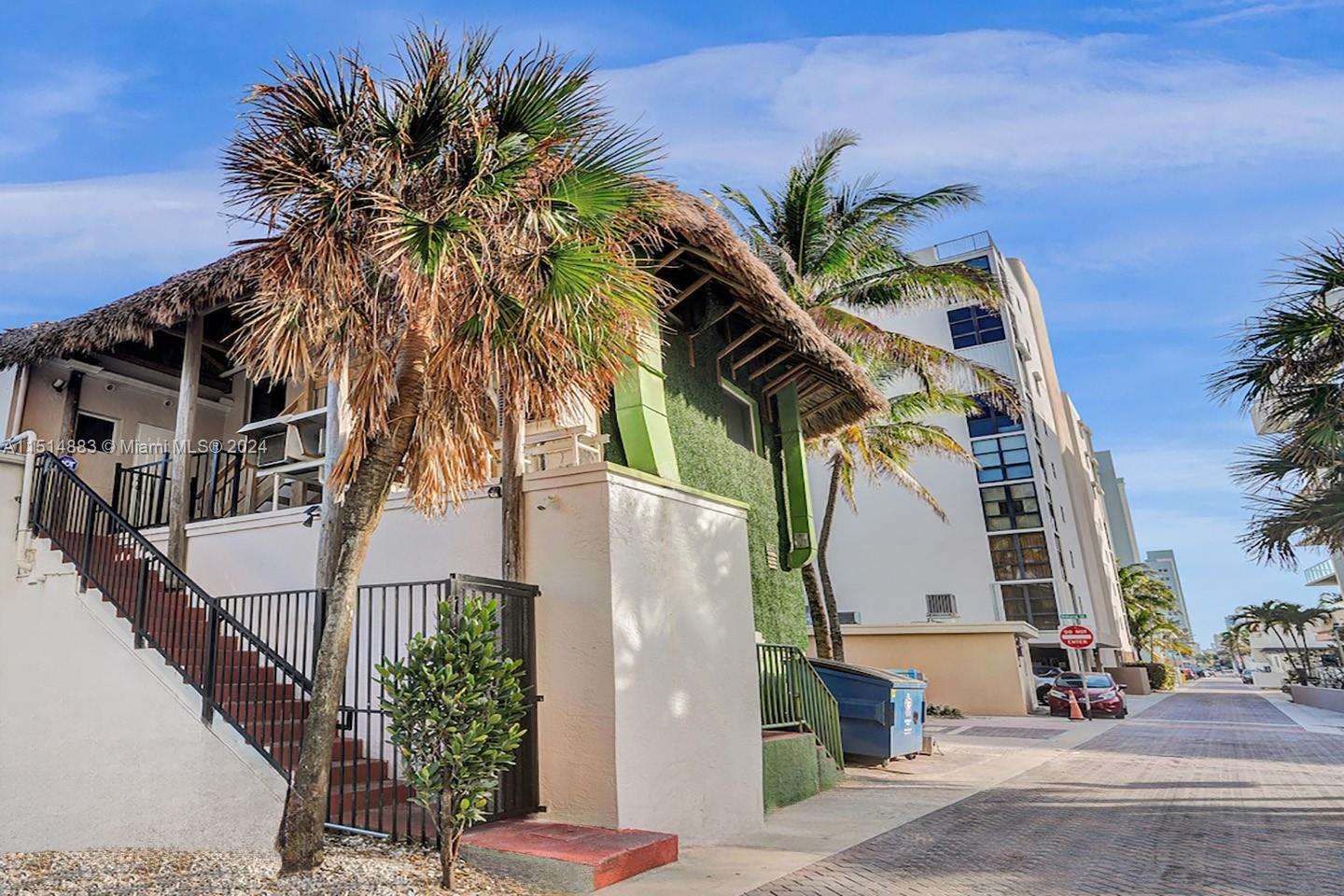 900 N Surf Rd 1, Hollywood, Florida 33019, ,1 BathroomBathrooms,Residentiallease,For Rent,900 N Surf Rd 1,A11514883