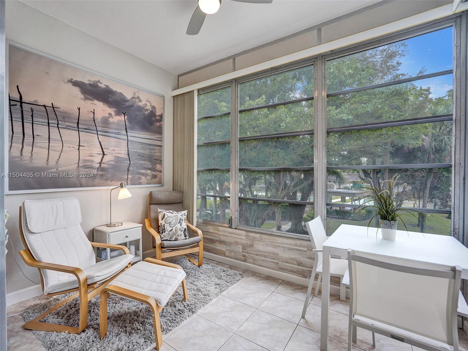 5102 NW 36th St 511, Lauderdale Lakes, Florida 33319, 2 Bedrooms Bedrooms, ,2 BathroomsBathrooms,Residential,For Sale,5102 NW 36th St 511,A11504405