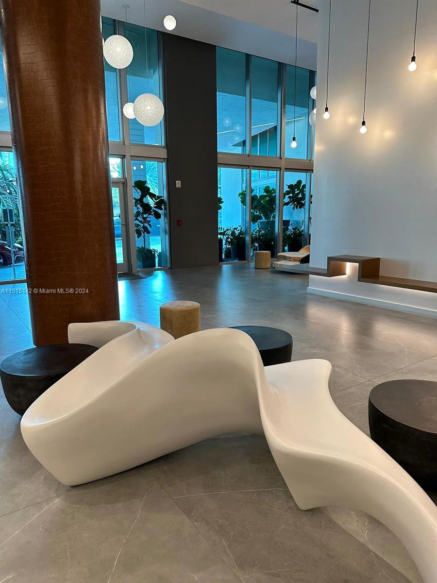 350 S Miami Ave 2615, Miami, Florida 33130, 1 Bedroom Bedrooms, ,1 BathroomBathrooms,Residentiallease,For Rent,350 S Miami Ave 2615,A11515142