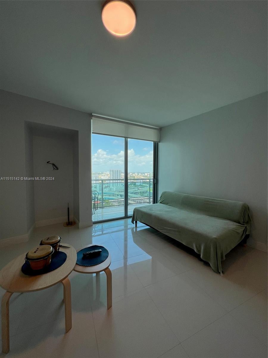 350 S Miami Ave 2615, Miami, Florida 33130, 1 Bedroom Bedrooms, ,1 BathroomBathrooms,Residentiallease,For Rent,350 S Miami Ave 2615,A11515142