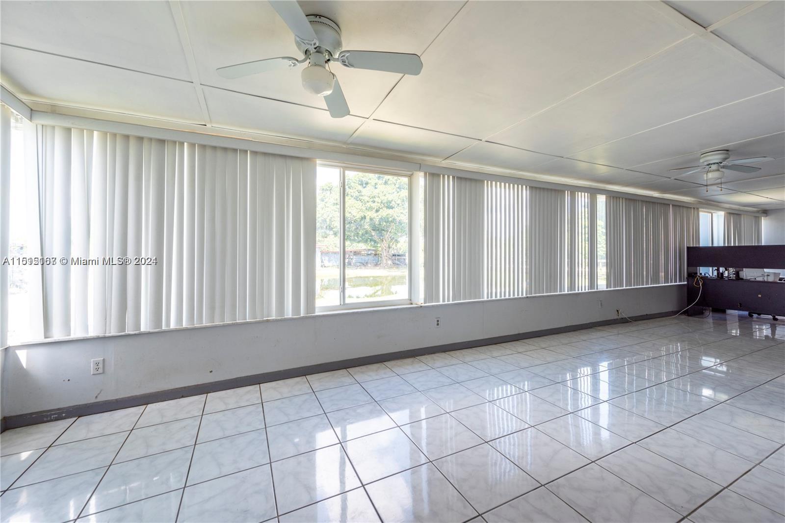 Davie, Florida 33325, 3 Bedrooms Bedrooms, ,2 BathroomsBathrooms,Residential,For Sale,A11515167