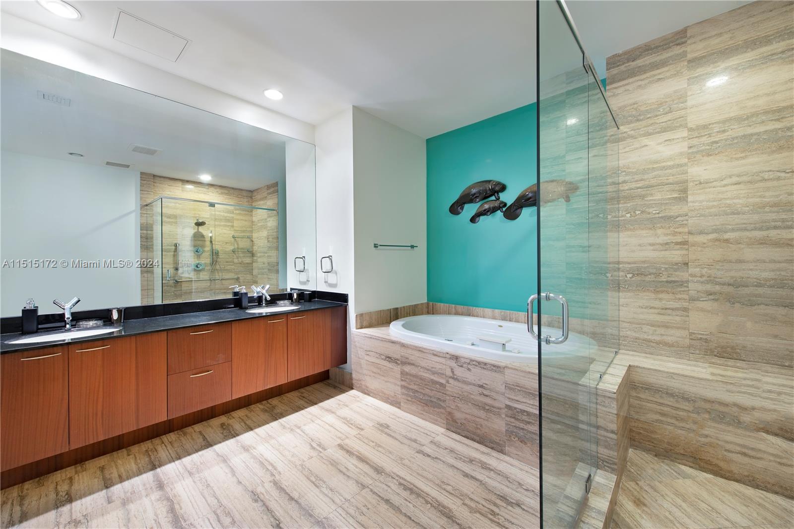 16001 Collins Ave 4102, Sunny Isles Beach, Florida 33160, 3 Bedrooms Bedrooms, ,3 BathroomsBathrooms,Residentiallease,For Rent,16001 Collins Ave 4102,A11515172