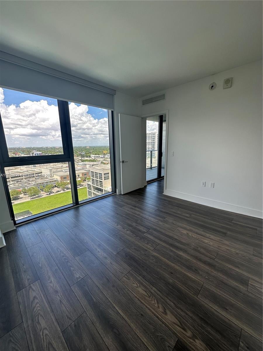 121 NE 34th St 1510, Miami, Florida 33137, 1 Bedroom Bedrooms, ,1 BathroomBathrooms,Residential,For Sale,121 NE 34th St 1510,A11514939