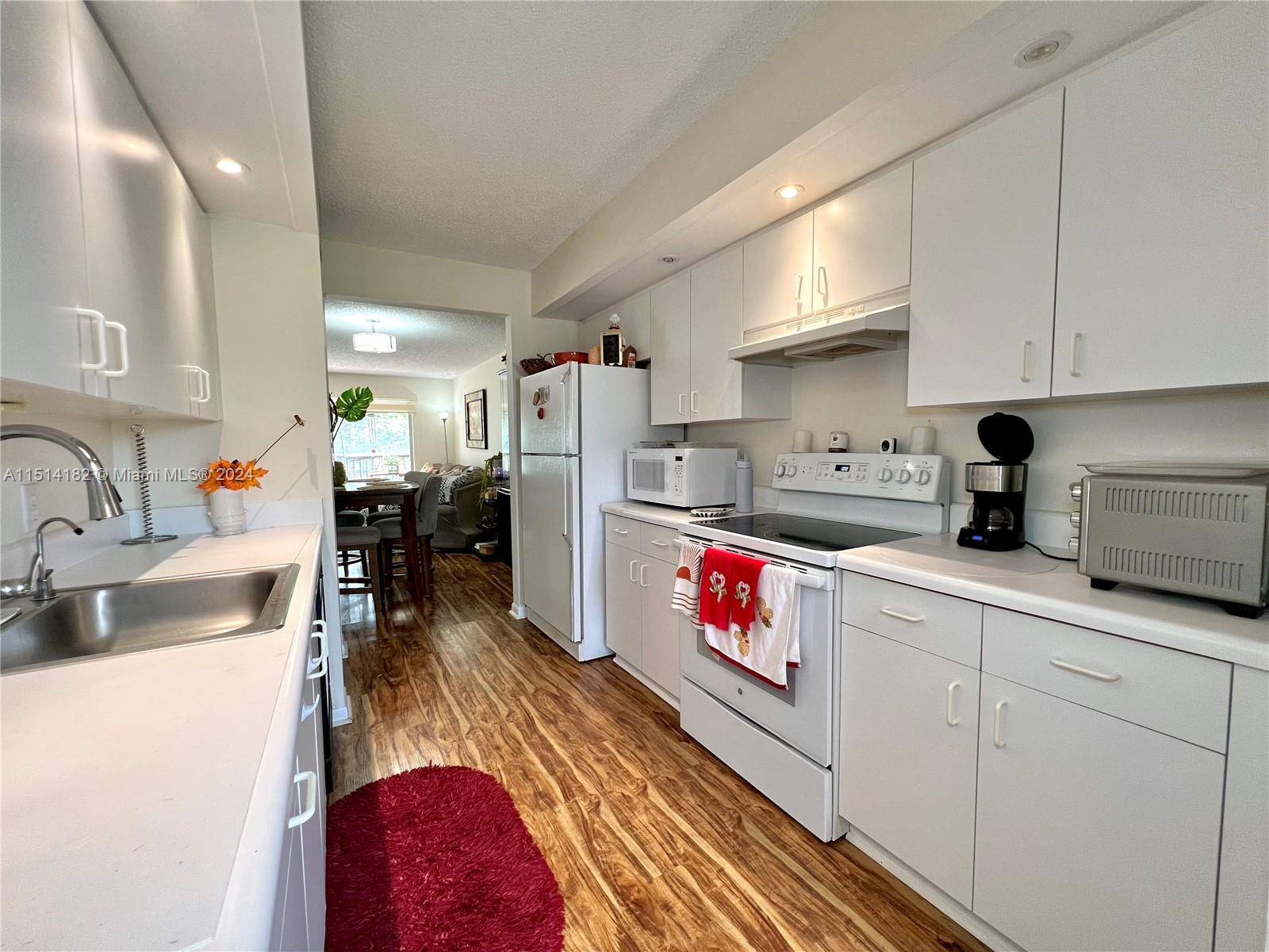 801 SW 138th Ave 404E, Pembroke Pines, Florida 33027, 2 Bedrooms Bedrooms, ,2 BathroomsBathrooms,Residential,For Sale,801 SW 138th Ave 404E,A11514182