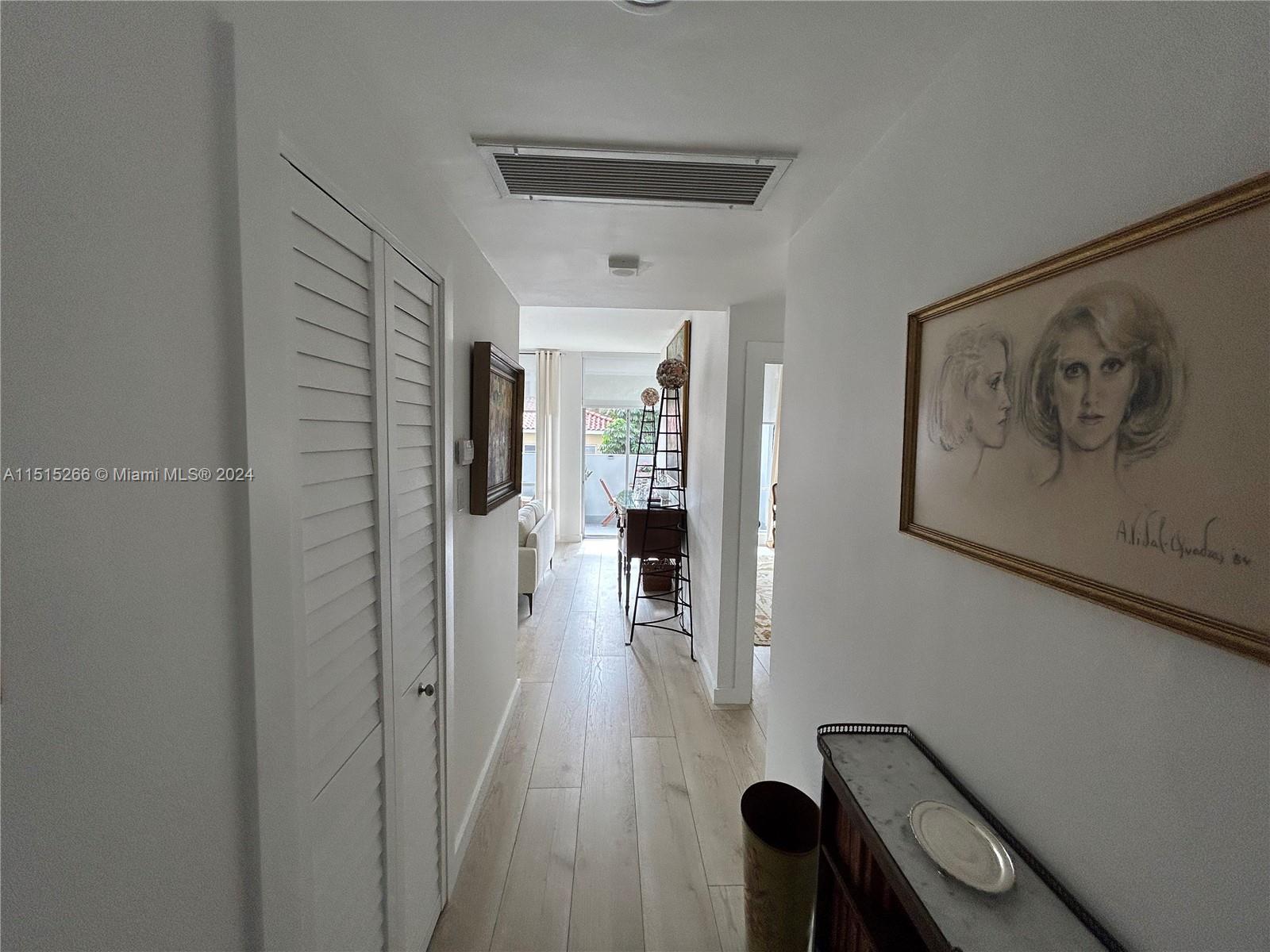700 Biltmore Way 207, Coral Gables, Florida 33134, 1 Bedroom Bedrooms, ,1 BathroomBathrooms,Residentiallease,For Rent,700 Biltmore Way 207,A11515266