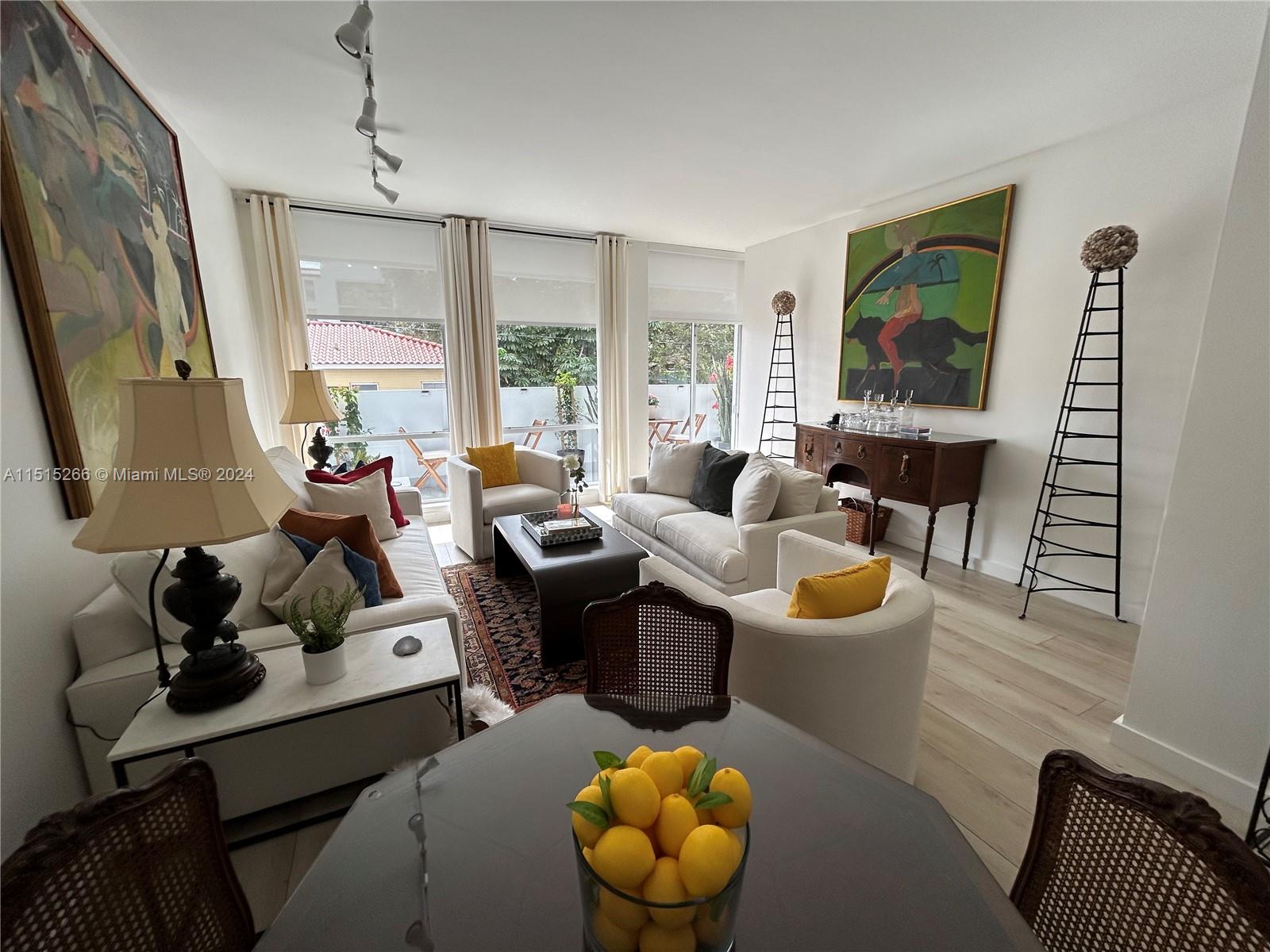 700 Biltmore Way 207, Coral Gables, Florida 33134, 1 Bedroom Bedrooms, ,1 BathroomBathrooms,Residentiallease,For Rent,700 Biltmore Way 207,A11515266