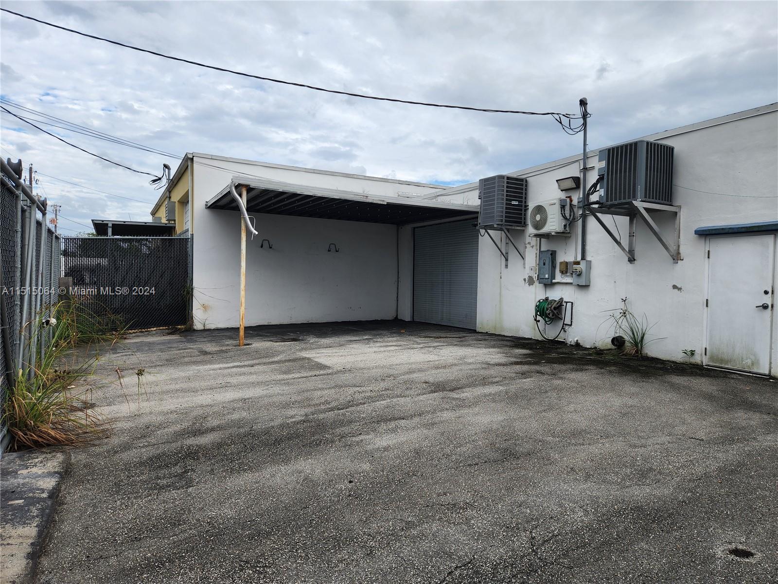 2341-A NW 30th St, Oakland Park, Florida 33311, ,Commerciallease,For Rent,2341-A NW 30th St,A11515064