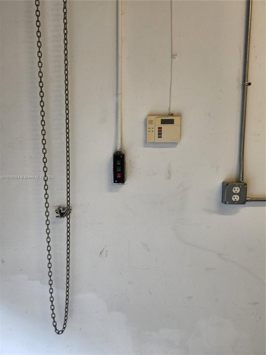 Electric Door Operator
