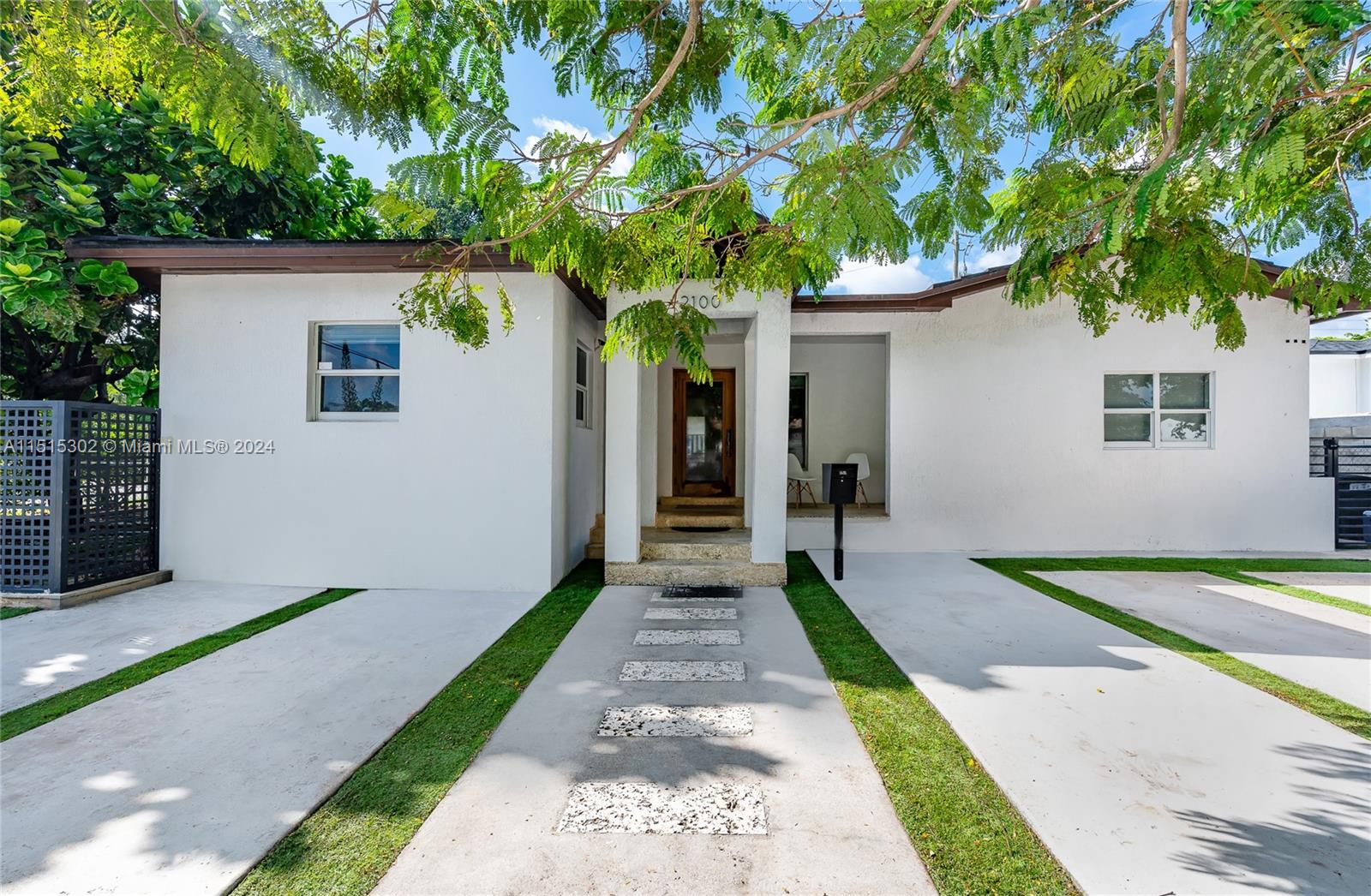 2100 SW 15th St, Miami, Florida 33145, 3 Bedrooms Bedrooms, ,2 BathroomsBathrooms,Residential,For Sale,2100 SW 15th St,A11515302