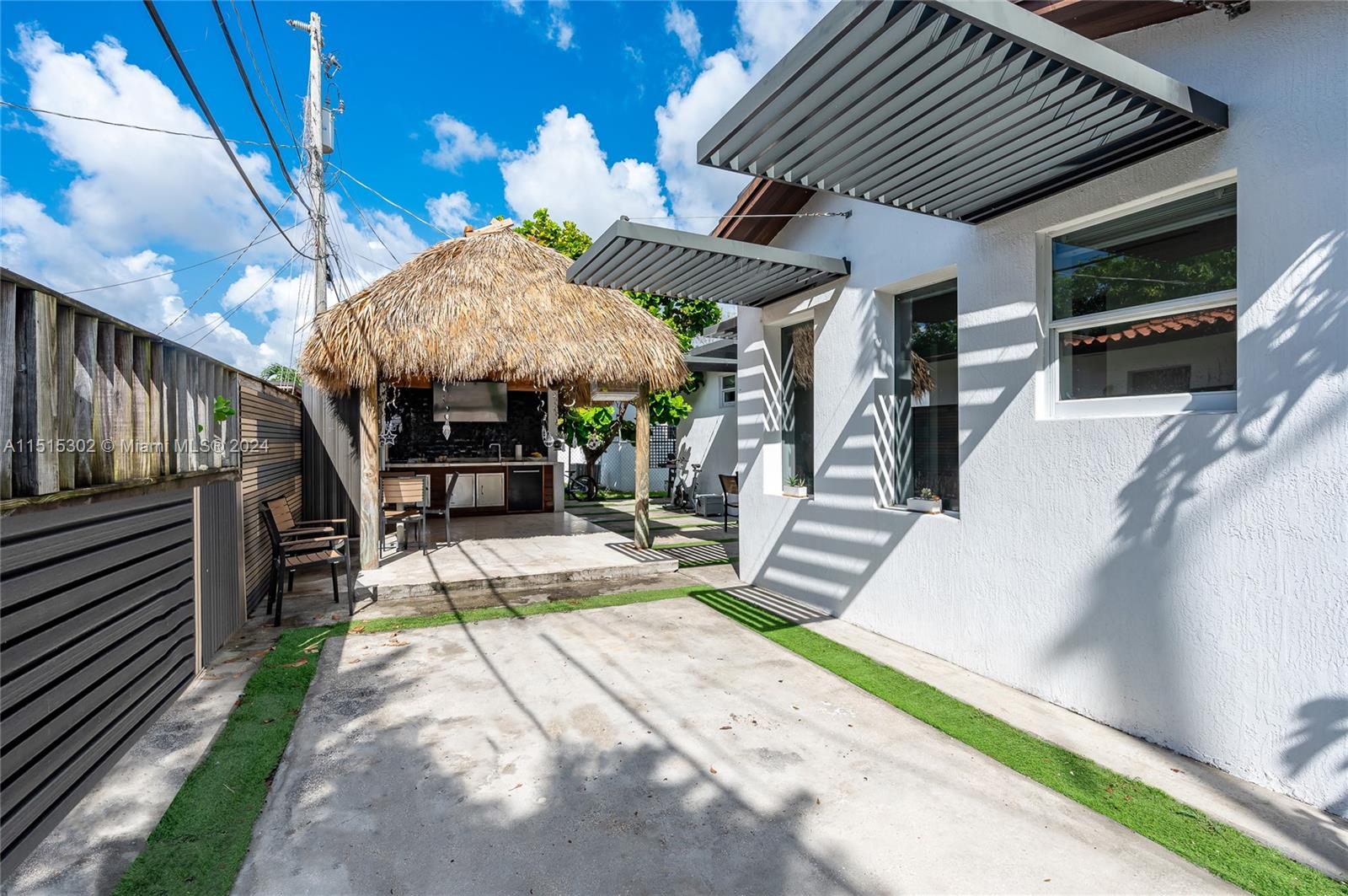 2100 SW 15th St, Miami, Florida 33145, 3 Bedrooms Bedrooms, ,2 BathroomsBathrooms,Residential,For Sale,2100 SW 15th St,A11515302