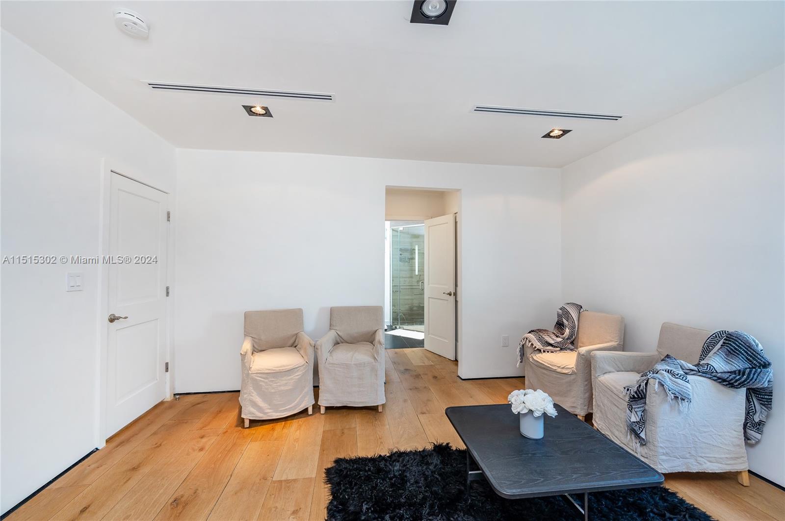 2100 SW 15th St, Miami, Florida 33145, 3 Bedrooms Bedrooms, ,2 BathroomsBathrooms,Residential,For Sale,2100 SW 15th St,A11515302