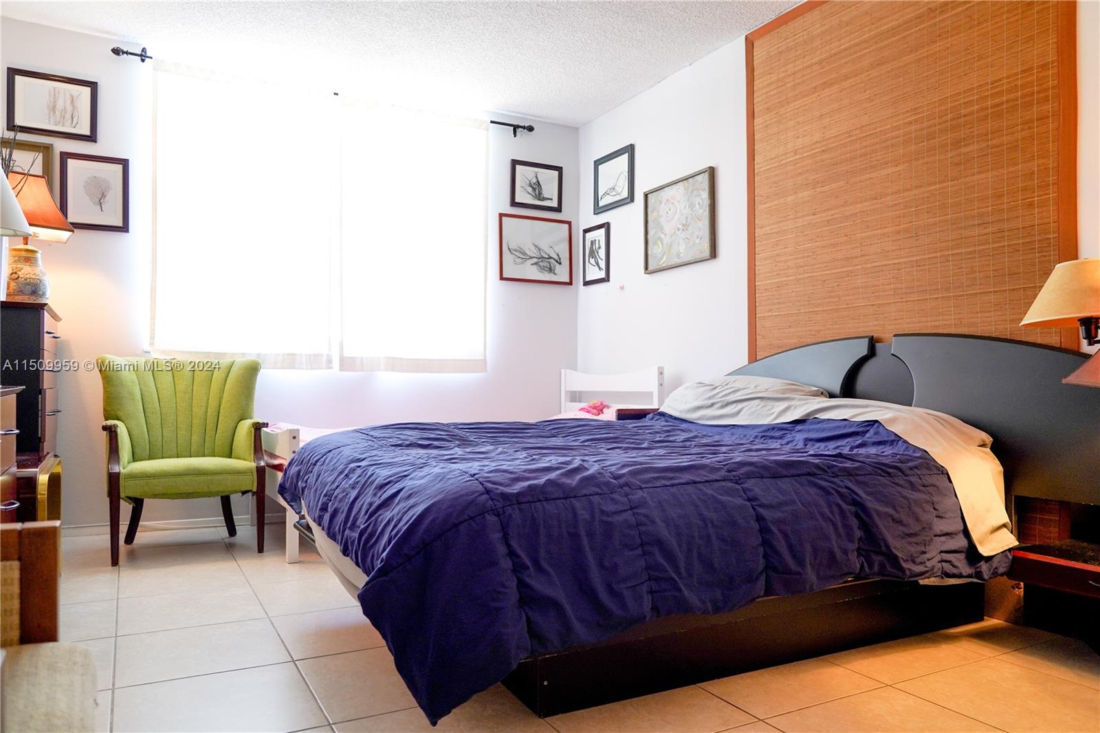 Sunny Isles Beach, Florida 33160, 1 Bedroom Bedrooms, ,1 BathroomBathrooms,Residential,For Sale,A11509959