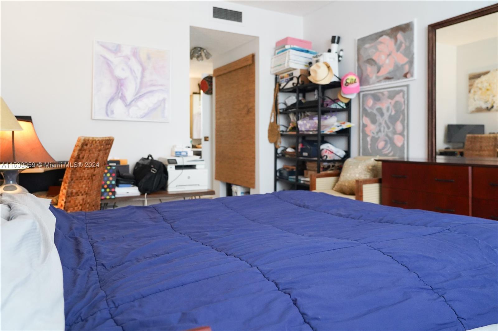 Sunny Isles Beach, Florida 33160, 1 Bedroom Bedrooms, ,1 BathroomBathrooms,Residential,For Sale,A11509959
