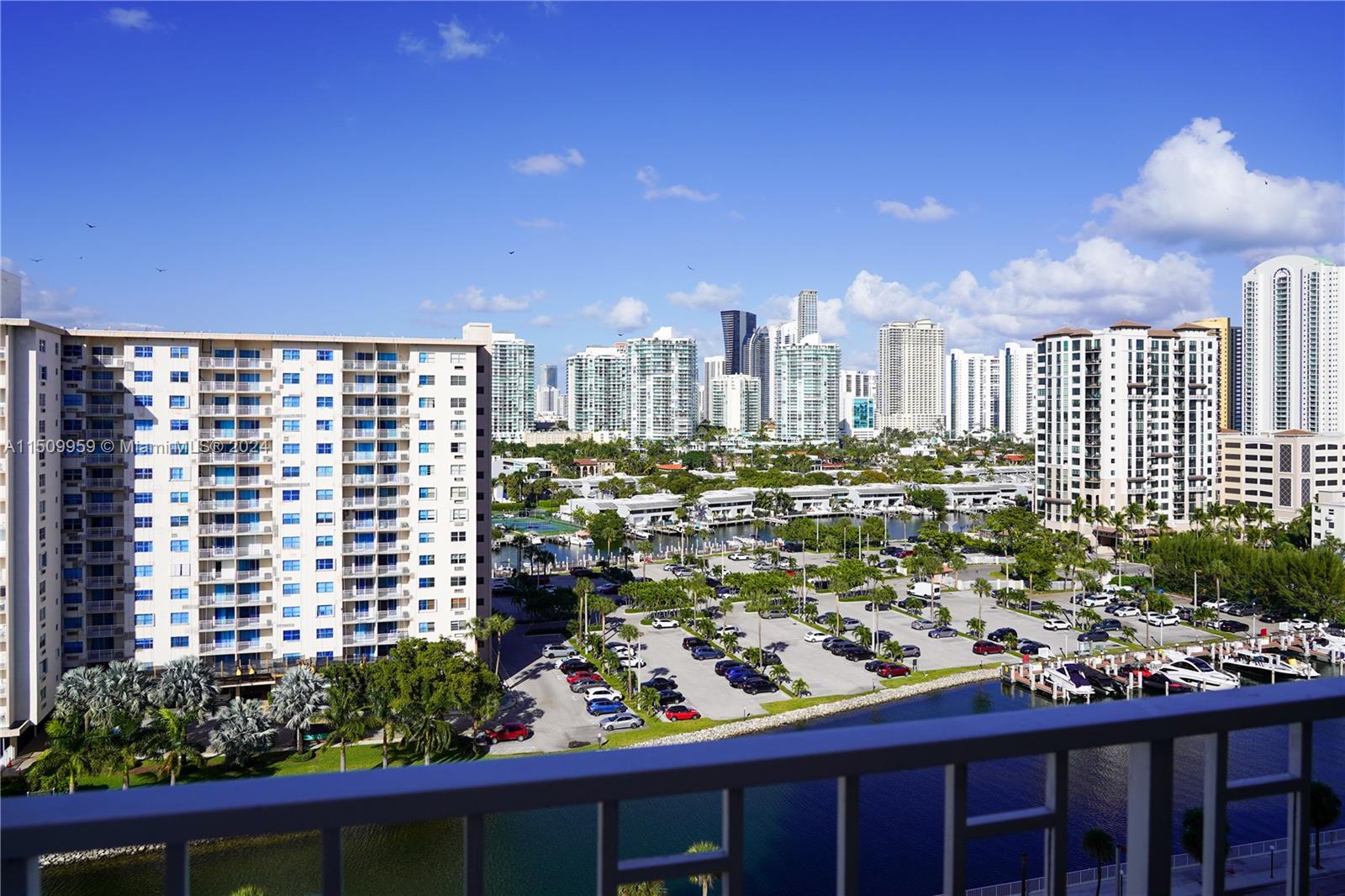 Sunny Isles Beach, Florida 33160, 1 Bedroom Bedrooms, ,1 BathroomBathrooms,Residential,For Sale,A11509959