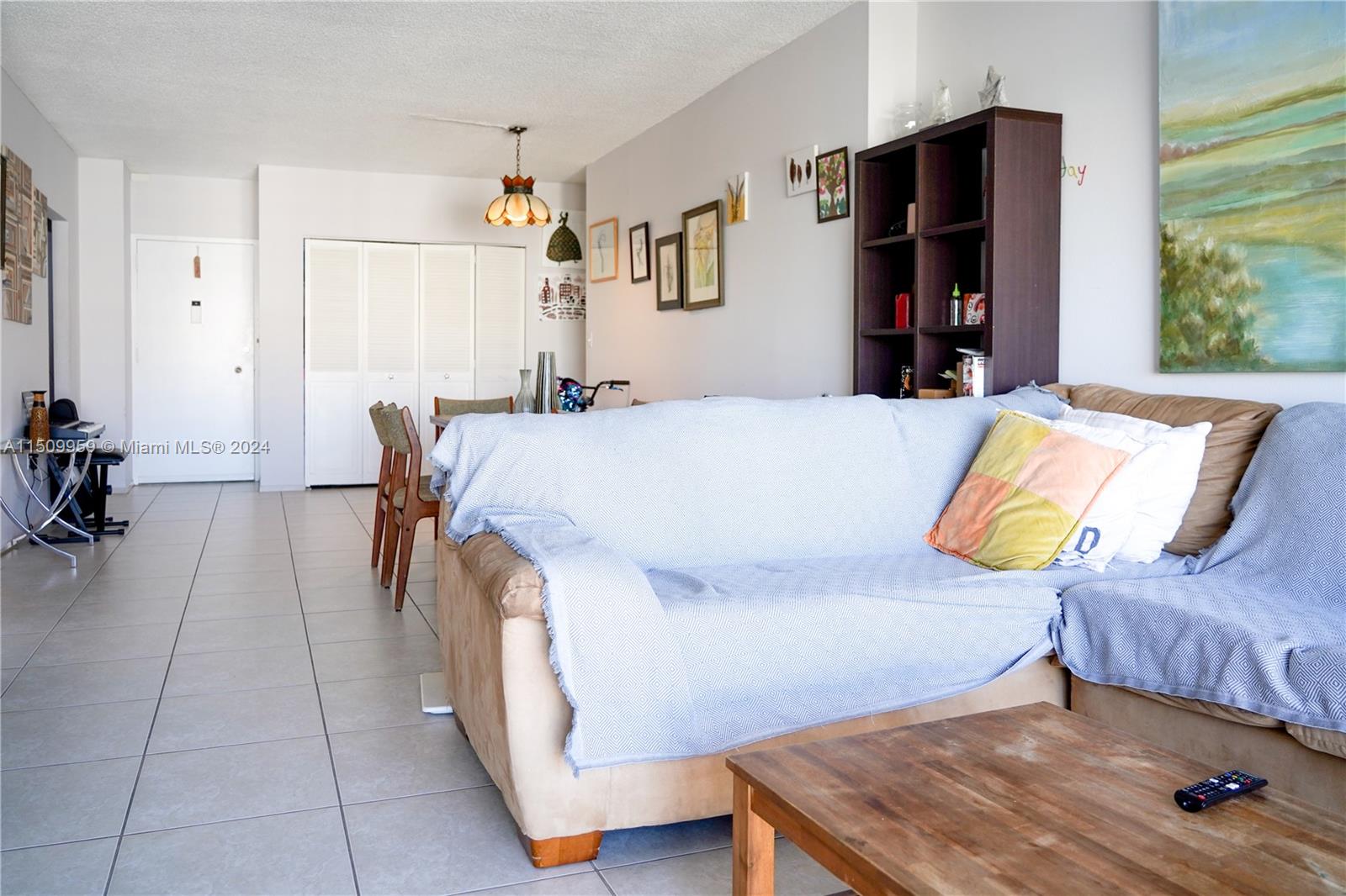Sunny Isles Beach, Florida 33160, 1 Bedroom Bedrooms, ,1 BathroomBathrooms,Residential,For Sale,A11509959