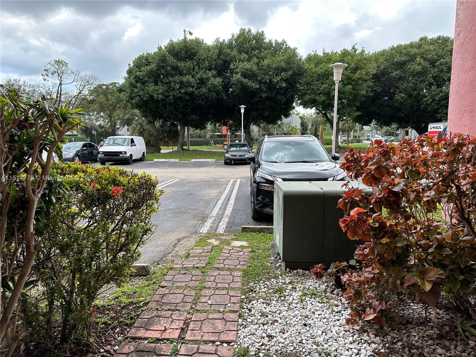 8775 Park Blvd 111, Miami, Florida 33172, 3 Bedrooms Bedrooms, ,3 BathroomsBathrooms,Residential,For Sale,8775 Park Blvd 111,A11514778