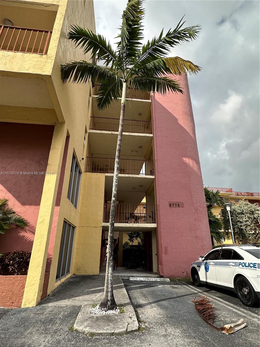8775 Park Blvd 111, Miami, Florida 33172, 3 Bedrooms Bedrooms, ,3 BathroomsBathrooms,Residential,For Sale,8775 Park Blvd 111,A11514778
