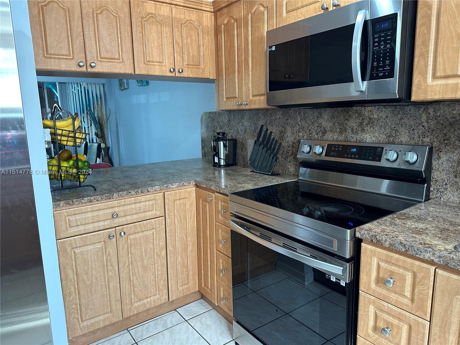 8775 Park Blvd 111, Miami, Florida 33172, 3 Bedrooms Bedrooms, ,3 BathroomsBathrooms,Residential,For Sale,8775 Park Blvd 111,A11514778