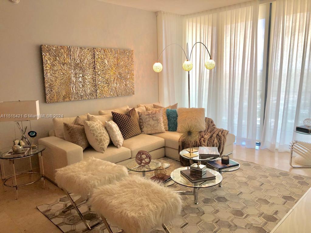 88 SW 7th St 3204, Miami, Florida 33130, 2 Bedrooms Bedrooms, ,2 BathroomsBathrooms,Residentiallease,For Rent,88 SW 7th St 3204,A11515421