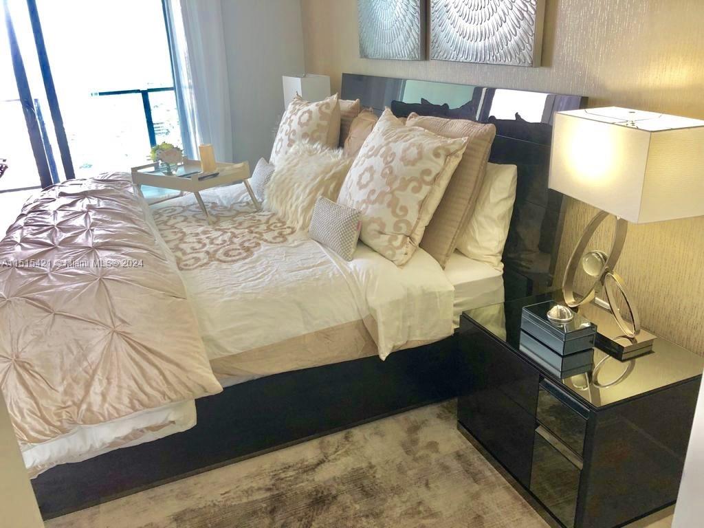88 SW 7th St 3204, Miami, Florida 33130, 2 Bedrooms Bedrooms, ,2 BathroomsBathrooms,Residentiallease,For Rent,88 SW 7th St 3204,A11515421