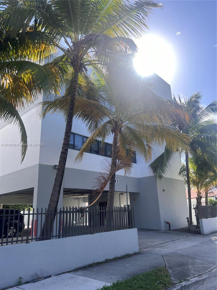 1221 SW 27th Ave - 2nd Floor, Miami, Florida 33135, ,Commerciallease,For Rent,1221 SW 27th Ave - 2nd Floor,A11515008