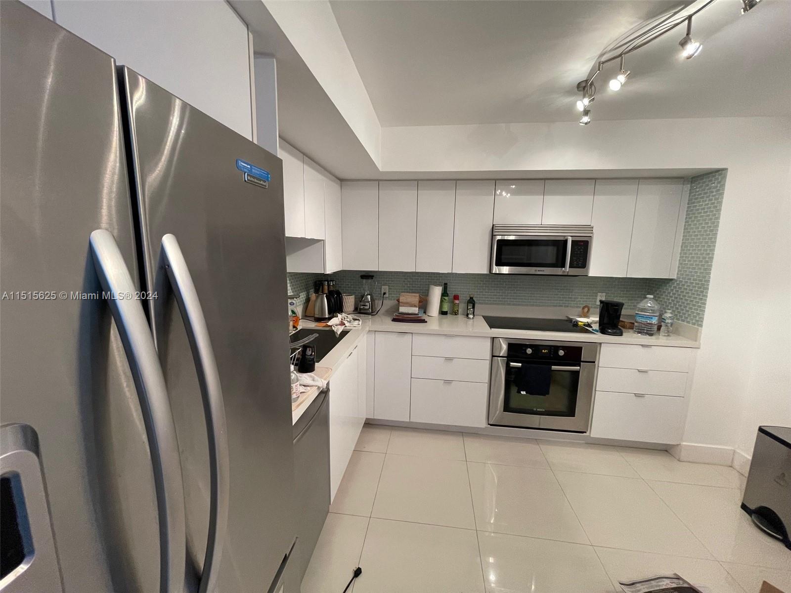 Bal Harbour, Florida 33154, 2 Bedrooms Bedrooms, ,2 BathroomsBathrooms,Residential,For Sale,A11515625