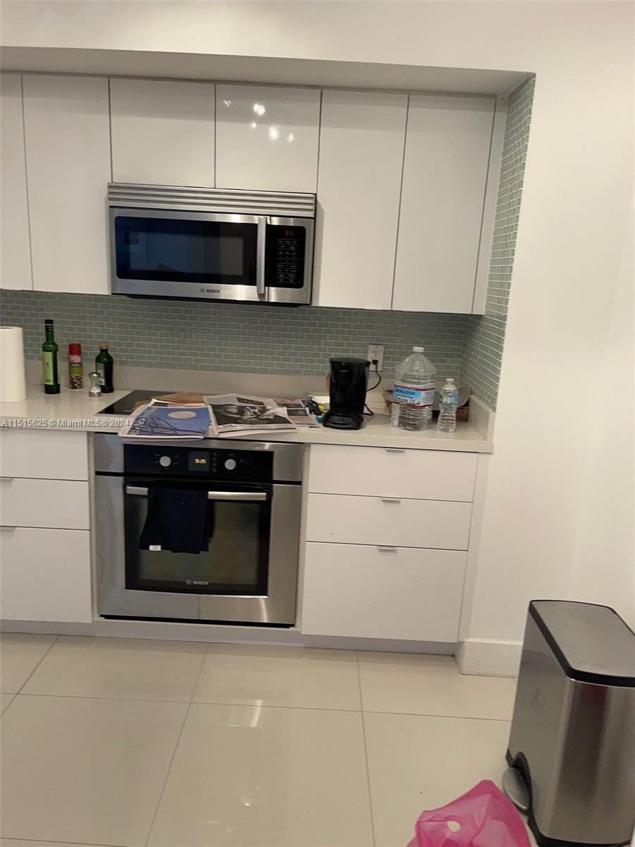 Bal Harbour, Florida 33154, 2 Bedrooms Bedrooms, ,2 BathroomsBathrooms,Residential,For Sale,A11515625