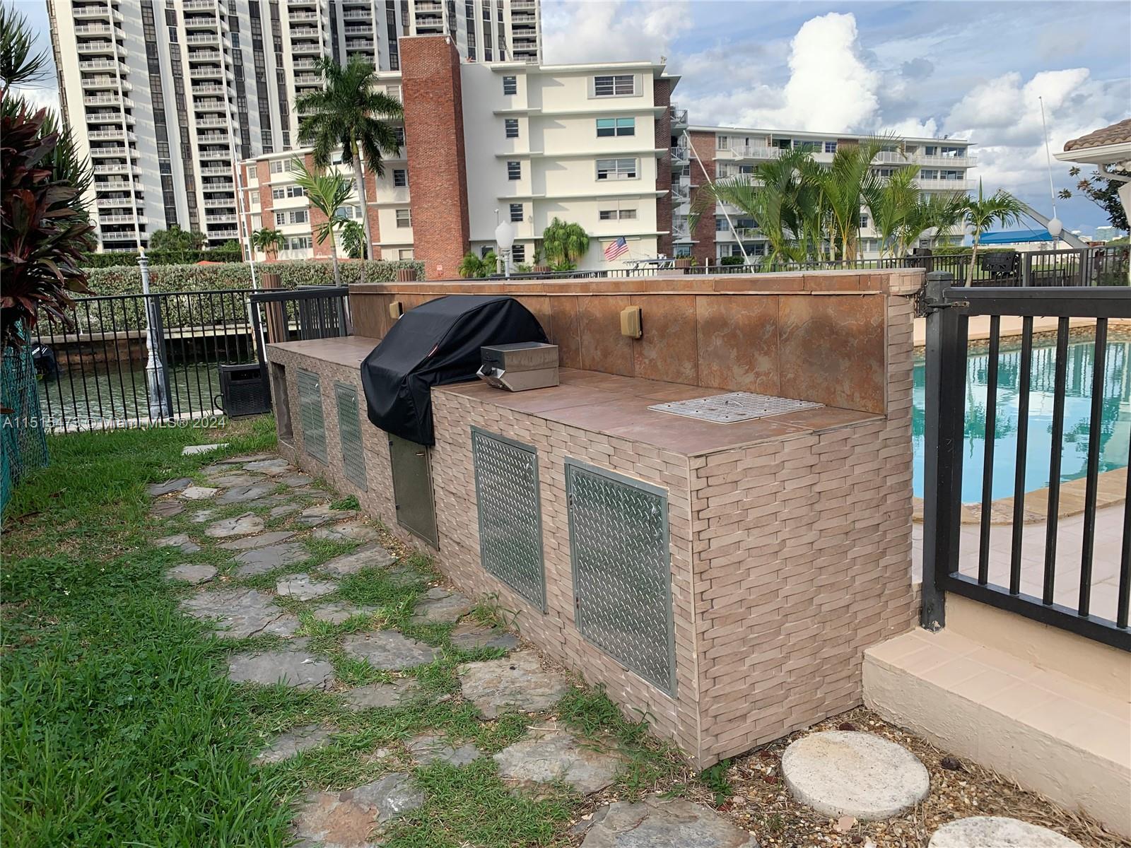 1625 NE 104th St, Miami Shores, Florida 33138, 4 Bedrooms Bedrooms, ,3 BathroomsBathrooms,Residentiallease,For Rent,1625 NE 104th St,A11515473