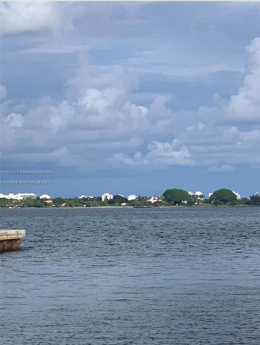 1625 NE 104th St, Miami Shores, Florida 33138, 4 Bedrooms Bedrooms, ,3 BathroomsBathrooms,Residentiallease,For Rent,1625 NE 104th St,A11515473