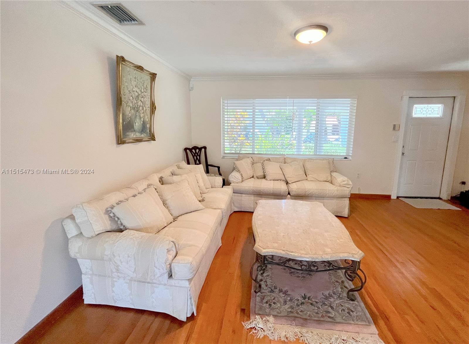 1625 NE 104th St, Miami Shores, Florida 33138, 4 Bedrooms Bedrooms, ,3 BathroomsBathrooms,Residentiallease,For Rent,1625 NE 104th St,A11515473