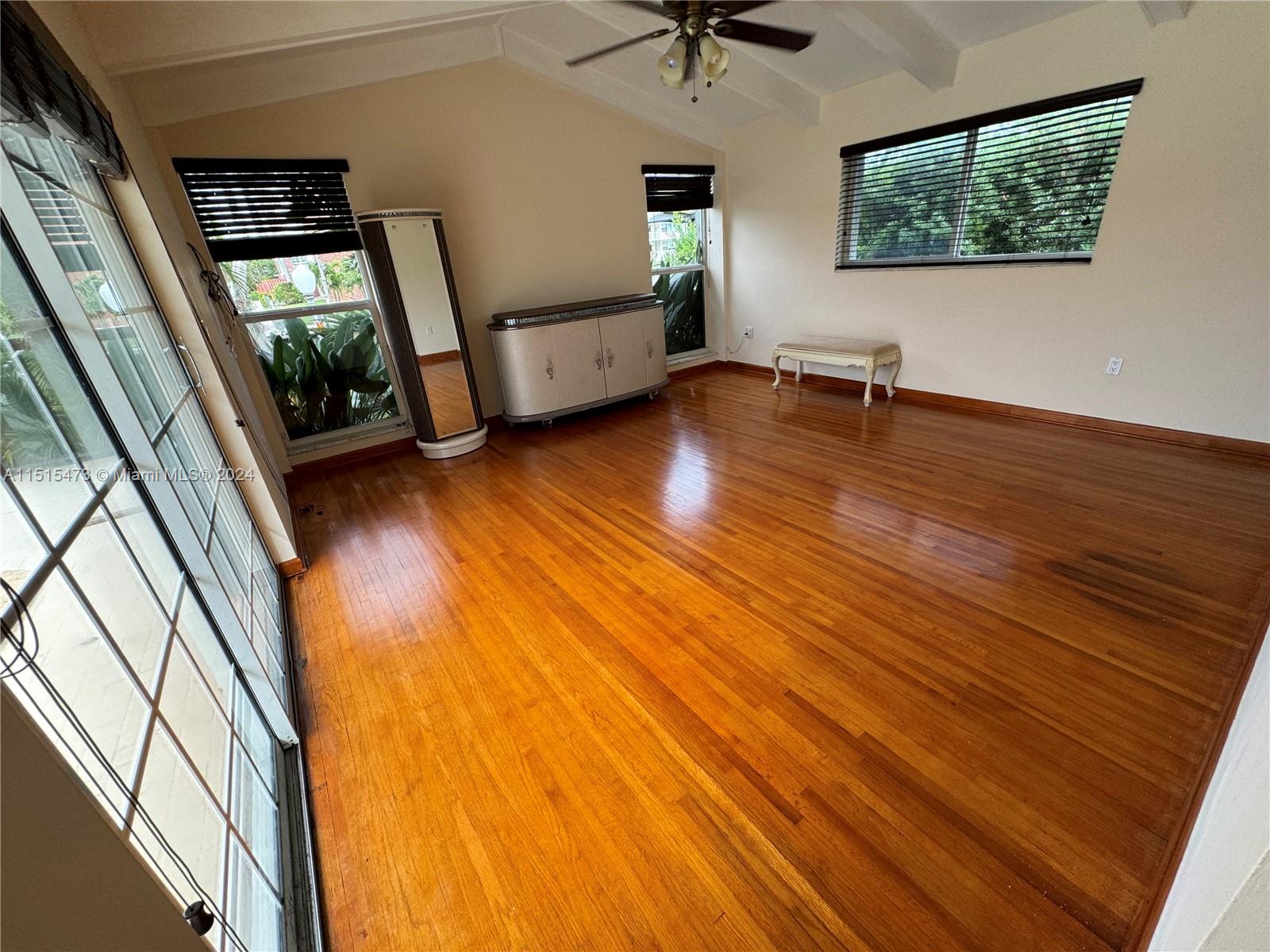 1625 NE 104th St, Miami Shores, Florida 33138, 4 Bedrooms Bedrooms, ,3 BathroomsBathrooms,Residentiallease,For Rent,1625 NE 104th St,A11515473