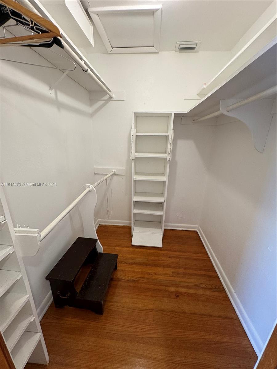 1625 NE 104th St, Miami Shores, Florida 33138, 4 Bedrooms Bedrooms, ,3 BathroomsBathrooms,Residentiallease,For Rent,1625 NE 104th St,A11515473