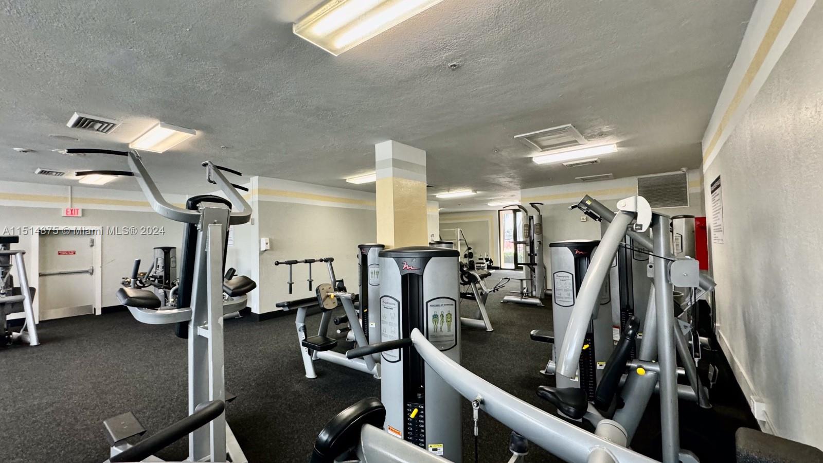 400 Kings Point Dr 1222, Sunny Isles Beach, Florida 33160, 1 Bedroom Bedrooms, ,1 BathroomBathrooms,Residential,For Sale,400 Kings Point Dr 1222,A11514875