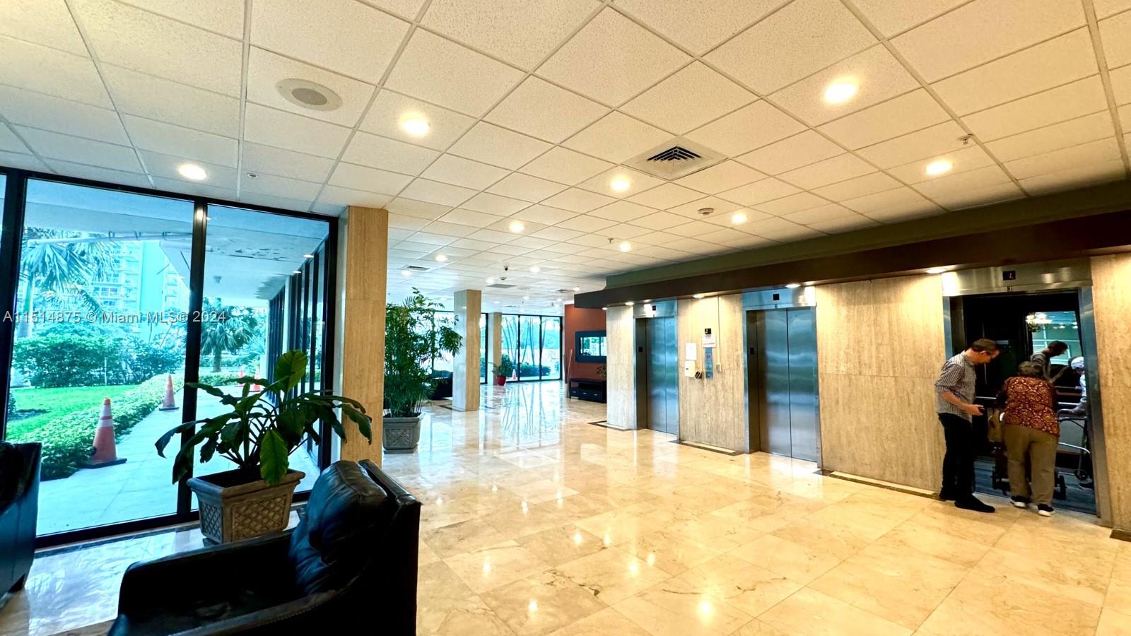 400 Kings Point Dr 1222, Sunny Isles Beach, Florida 33160, 1 Bedroom Bedrooms, ,1 BathroomBathrooms,Residential,For Sale,400 Kings Point Dr 1222,A11514875