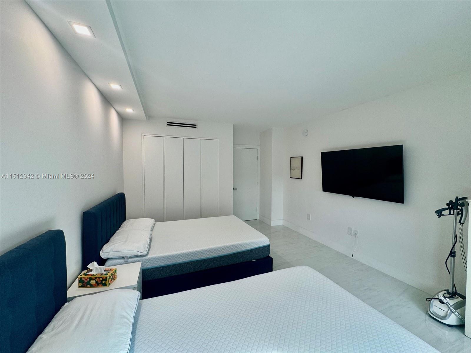 9801 Collins Ave 5U, Bal Harbour, Florida 33154, 3 Bedrooms Bedrooms, ,2 BathroomsBathrooms,Residential,For Sale,9801 Collins Ave 5U,A11512342
