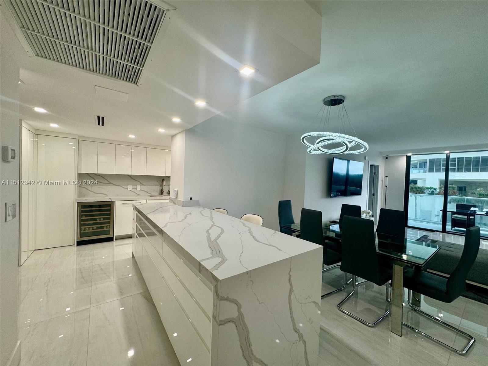 9801 Collins Ave 5U, Bal Harbour, Florida 33154, 3 Bedrooms Bedrooms, ,2 BathroomsBathrooms,Residential,For Sale,9801 Collins Ave 5U,A11512342