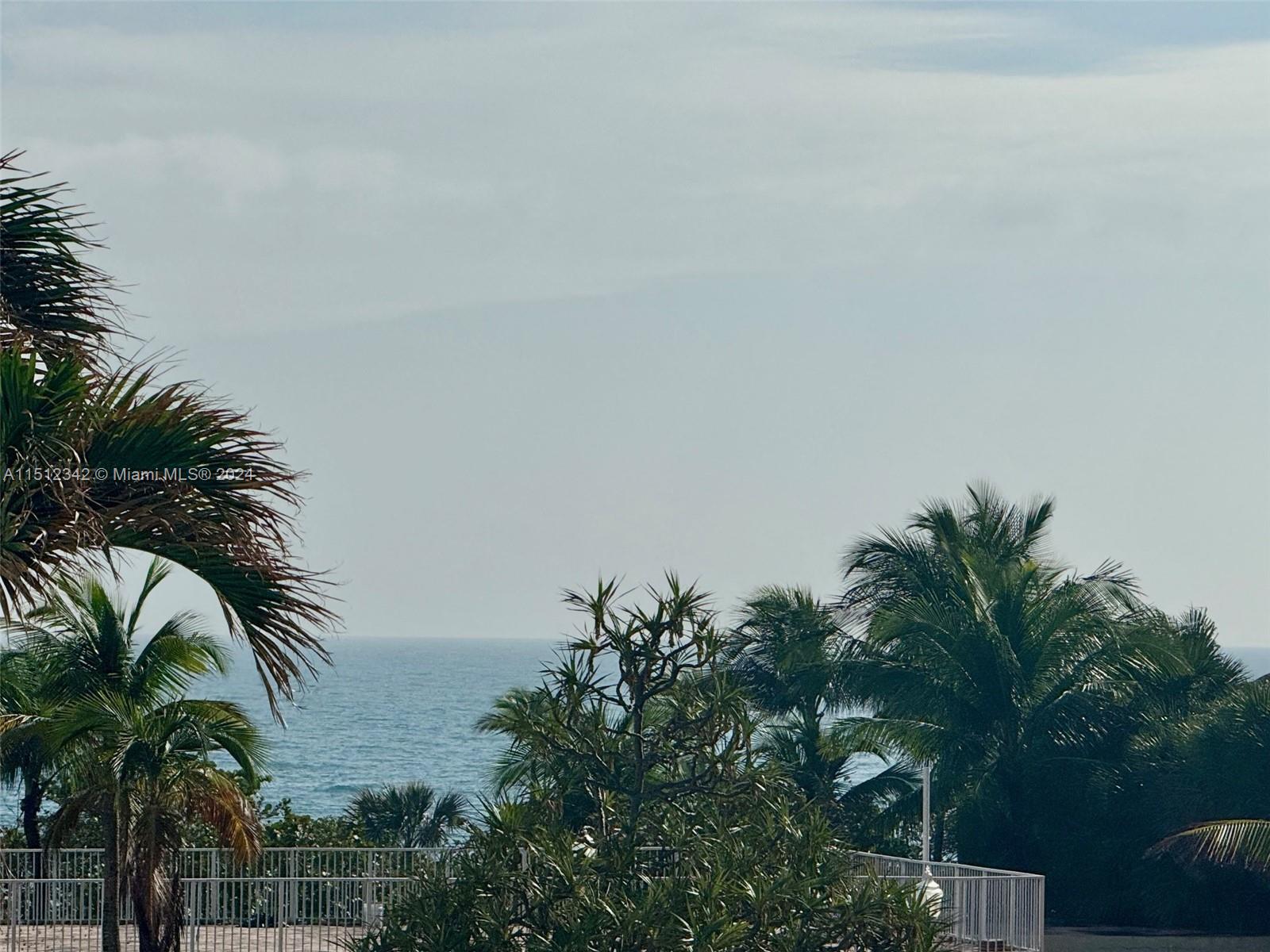 9801 Collins Ave 5U, Bal Harbour, Florida 33154, 3 Bedrooms Bedrooms, ,2 BathroomsBathrooms,Residential,For Sale,9801 Collins Ave 5U,A11512342
