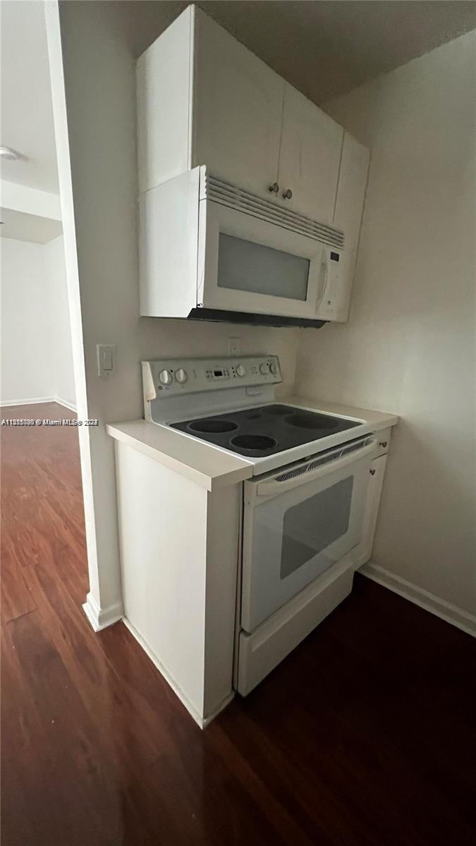 1502 Jefferson Ave 102, Miami Beach, Florida 33139, 1 Bedroom Bedrooms, ,1 BathroomBathrooms,Residential,For Sale,1502 Jefferson Ave 102,A11515790