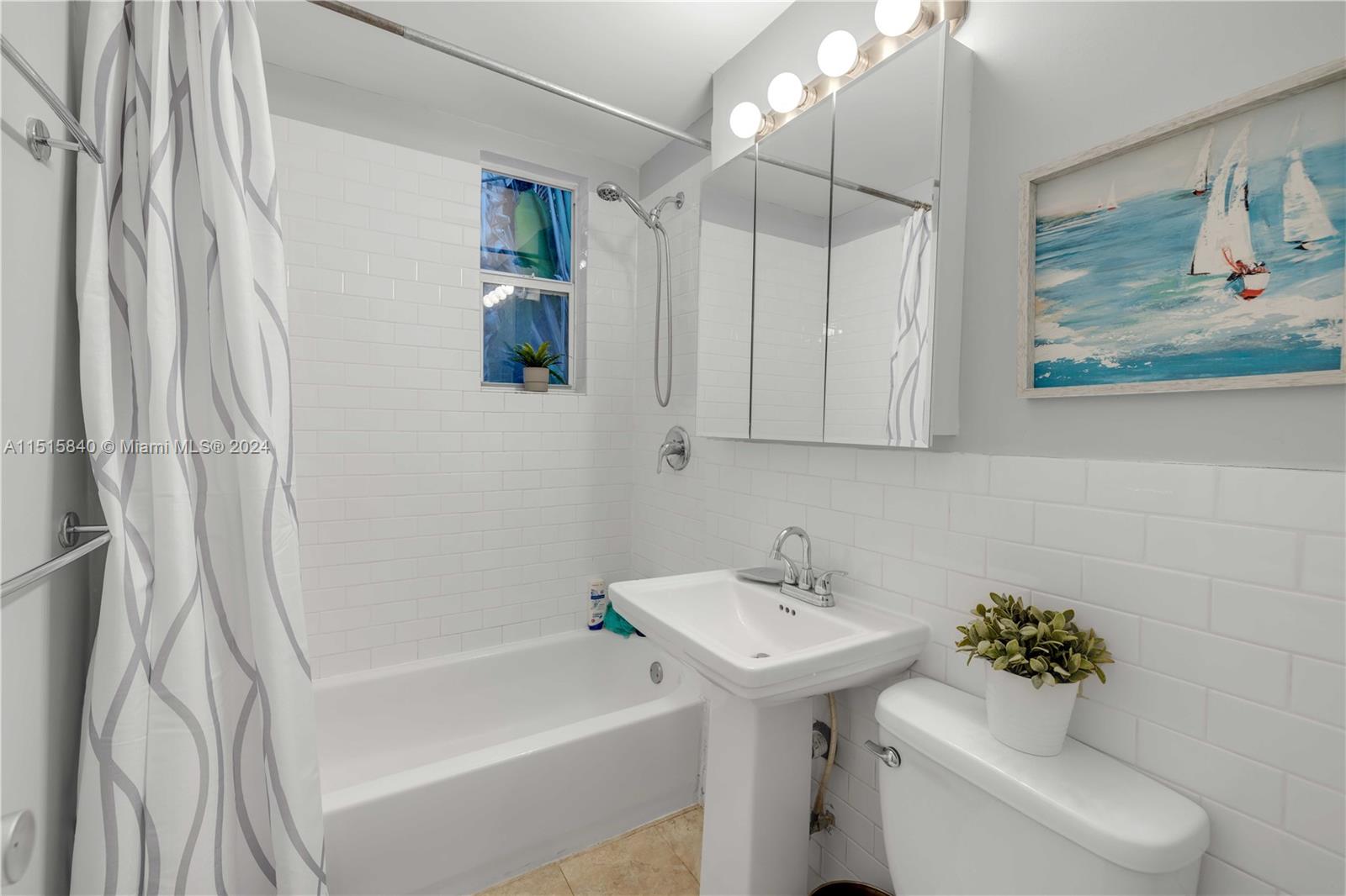 820 Euclid Ave 107, Miami Beach, Florida 33139, ,1 BathroomBathrooms,Residential,For Sale,820 Euclid Ave 107,A11515840