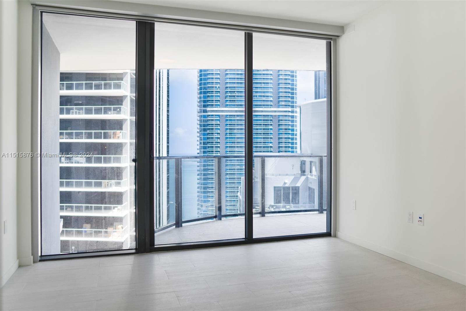 1000 Brickell Plz 3703, Miami, Florida 33131, 1 Bedroom Bedrooms, ,1 BathroomBathrooms,Residential,For Sale,1000 Brickell Plz 3703,A11515876