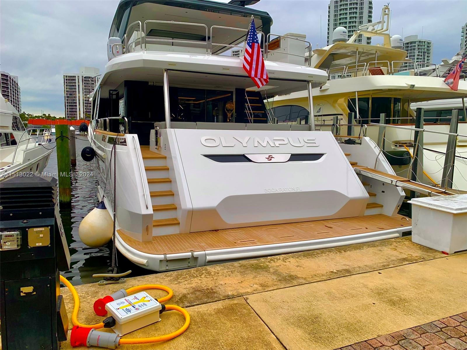 Aventura Boat Slips For Sale & Lease