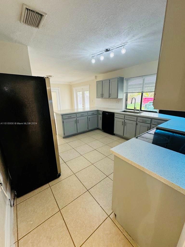 15490 SW 209th Ave, Miami, Florida 33187, 4 Bedrooms Bedrooms, ,2 BathroomsBathrooms,Residential,For Sale,15490 SW 209th Ave,A11515938