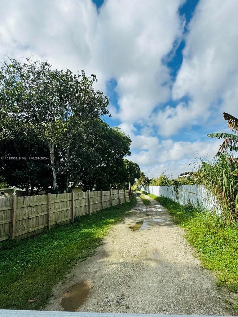 15490 SW 209th Ave, Miami, Florida 33187, 4 Bedrooms Bedrooms, ,2 BathroomsBathrooms,Residential,For Sale,15490 SW 209th Ave,A11515938