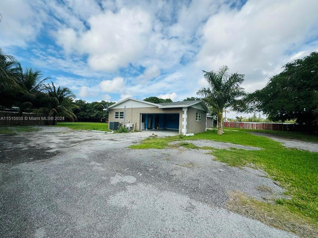 15490 SW 209th Ave, Miami, Florida 33187, 4 Bedrooms Bedrooms, ,2 BathroomsBathrooms,Residential,For Sale,15490 SW 209th Ave,A11515938