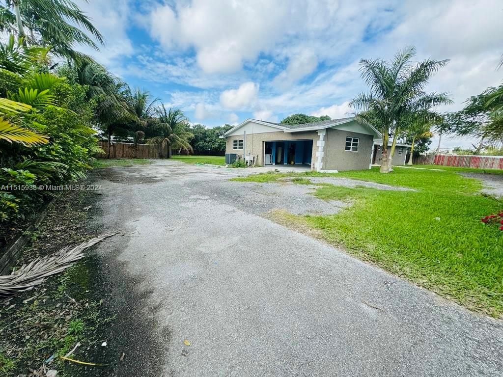15490 SW 209th Ave, Miami, Florida 33187, 4 Bedrooms Bedrooms, ,2 BathroomsBathrooms,Residential,For Sale,15490 SW 209th Ave,A11515938