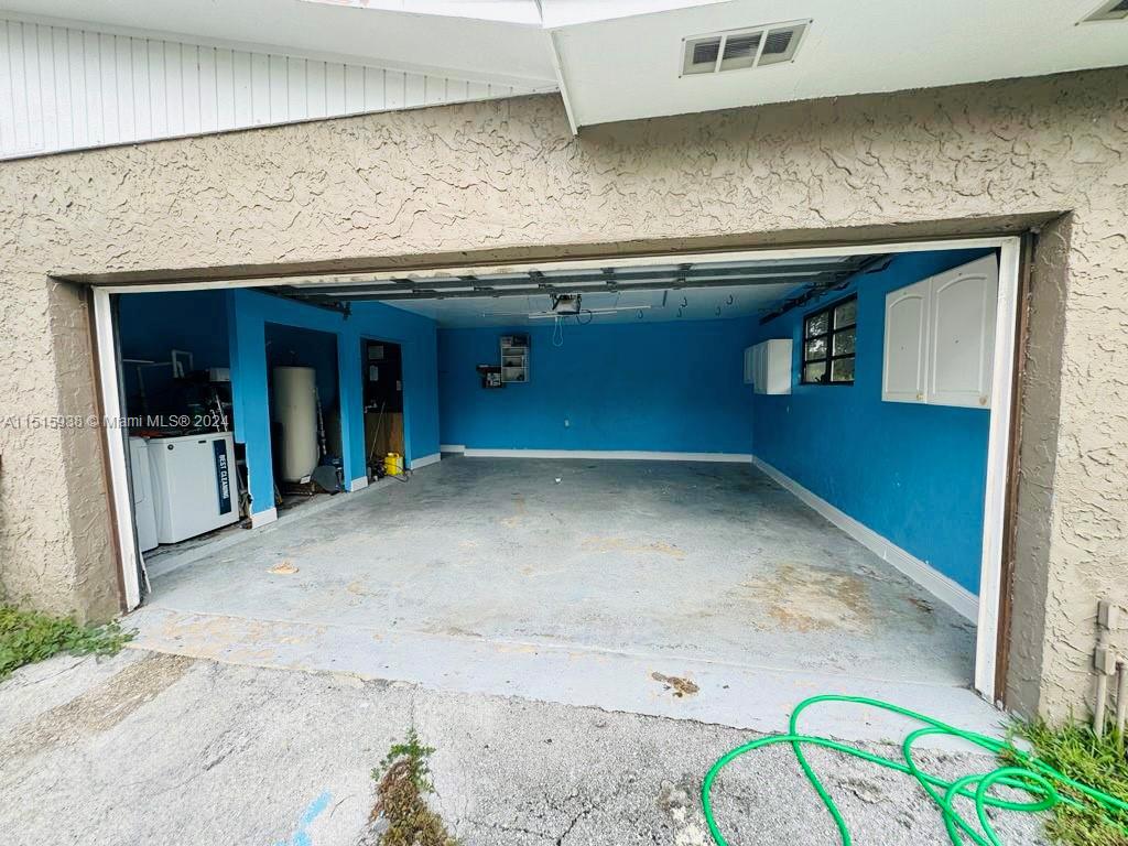 15490 SW 209th Ave, Miami, Florida 33187, 4 Bedrooms Bedrooms, ,2 BathroomsBathrooms,Residential,For Sale,15490 SW 209th Ave,A11515938