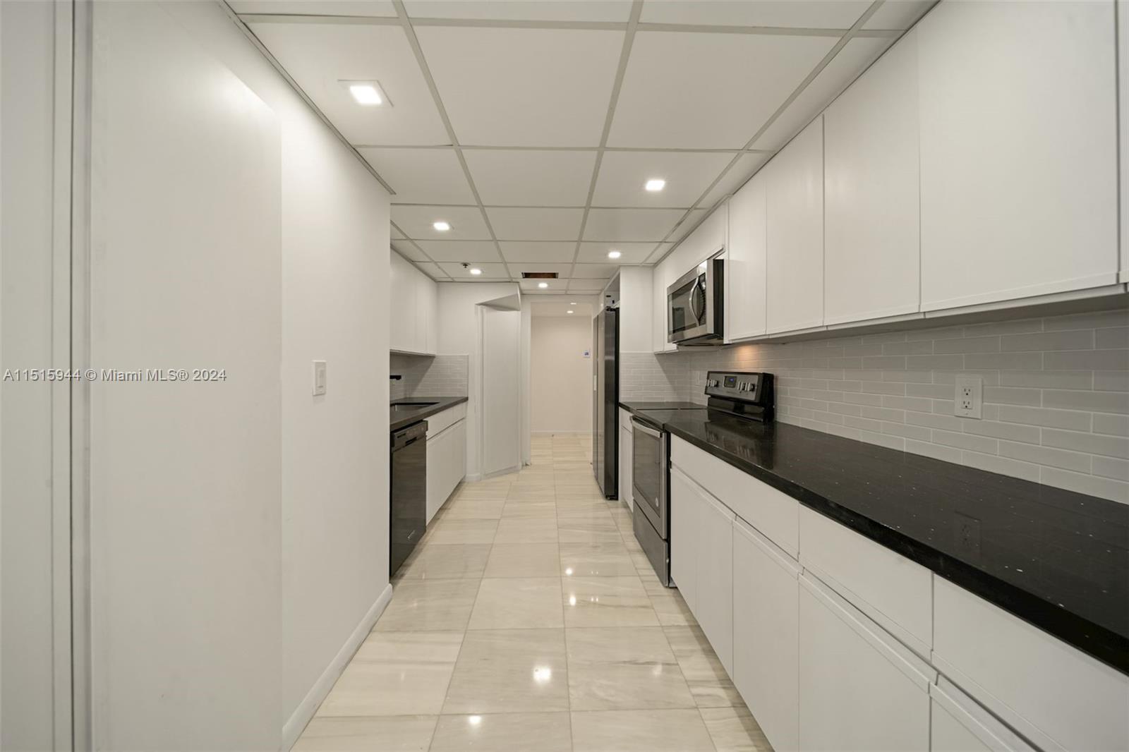 10175 Collins Ave 807, Bal Harbour, Florida 33154, 2 Bedrooms Bedrooms, ,2 BathroomsBathrooms,Residential,For Sale,10175 Collins Ave 807,A11515944