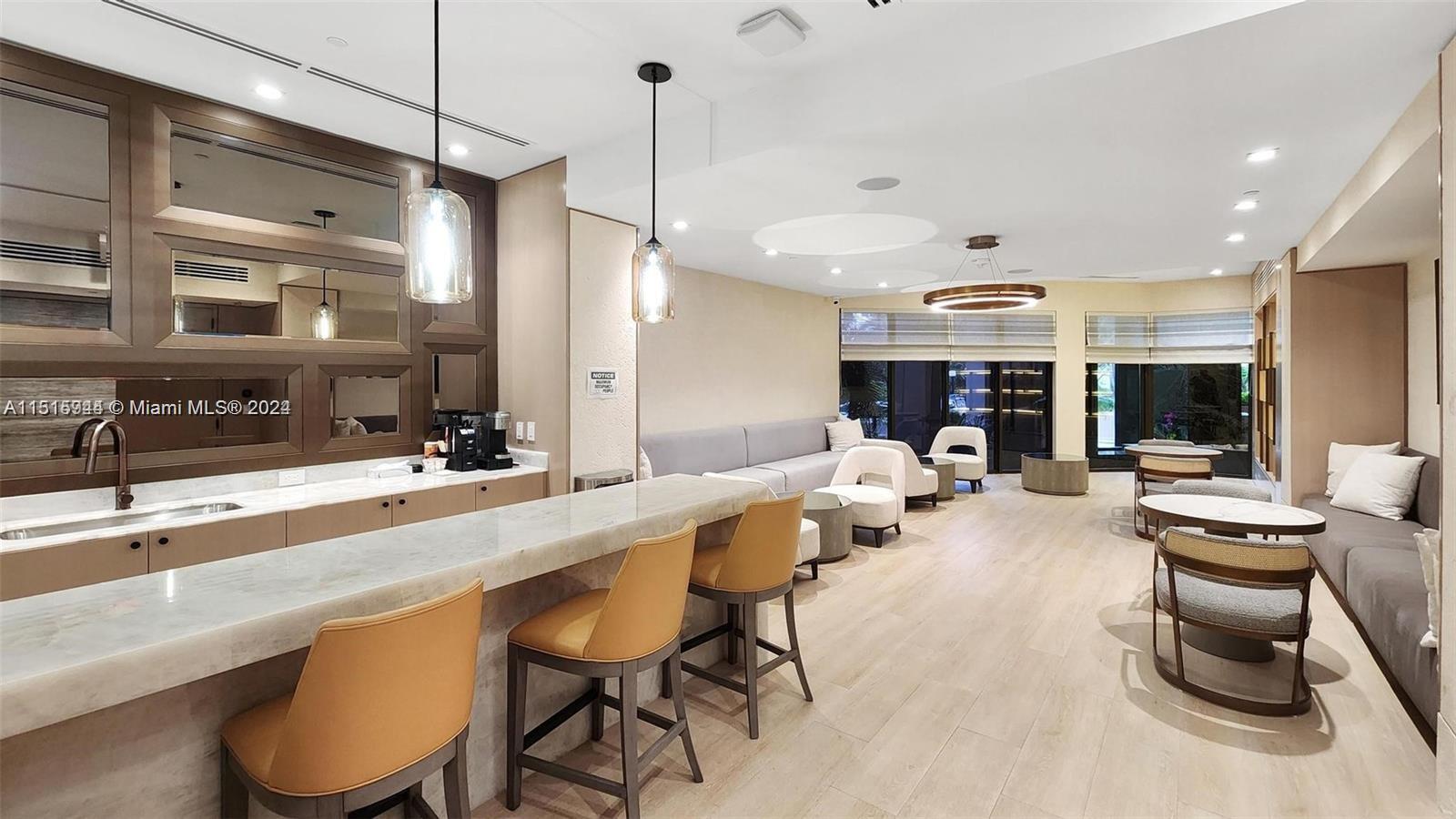 10175 Collins Ave 807, Bal Harbour, Florida 33154, 2 Bedrooms Bedrooms, ,2 BathroomsBathrooms,Residential,For Sale,10175 Collins Ave 807,A11515944