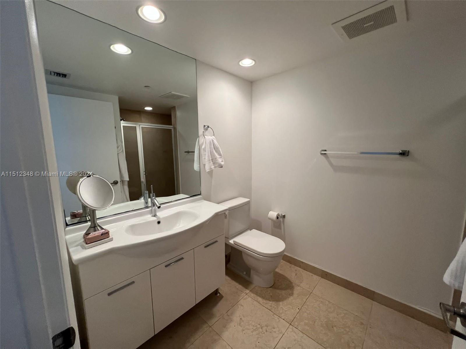 465 Brickell Ave 3202, Miami, Florida 33131, 2 Bedrooms Bedrooms, ,2 BathroomsBathrooms,Residential,For Sale,465 Brickell Ave 3202,A11512348