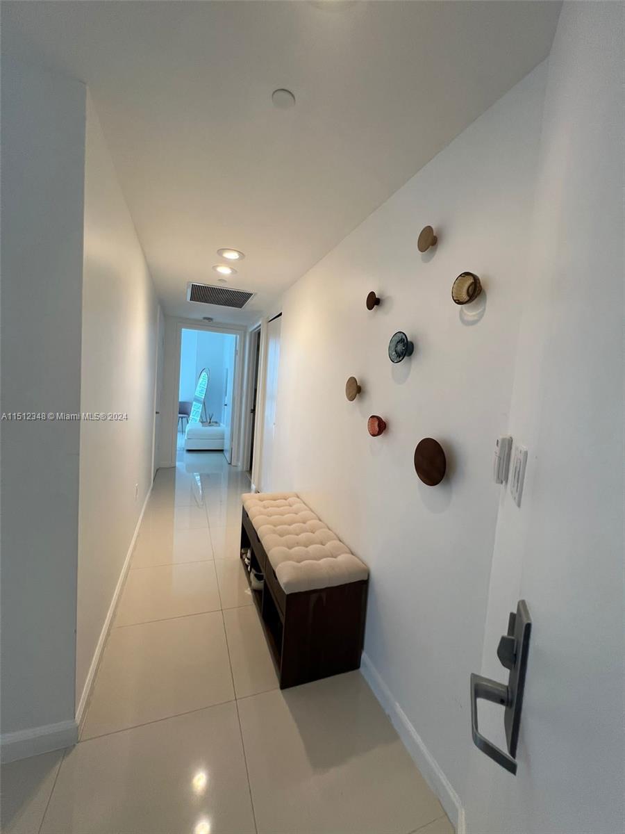 465 Brickell Ave 3202, Miami, Florida 33131, 2 Bedrooms Bedrooms, ,2 BathroomsBathrooms,Residential,For Sale,465 Brickell Ave 3202,A11512348